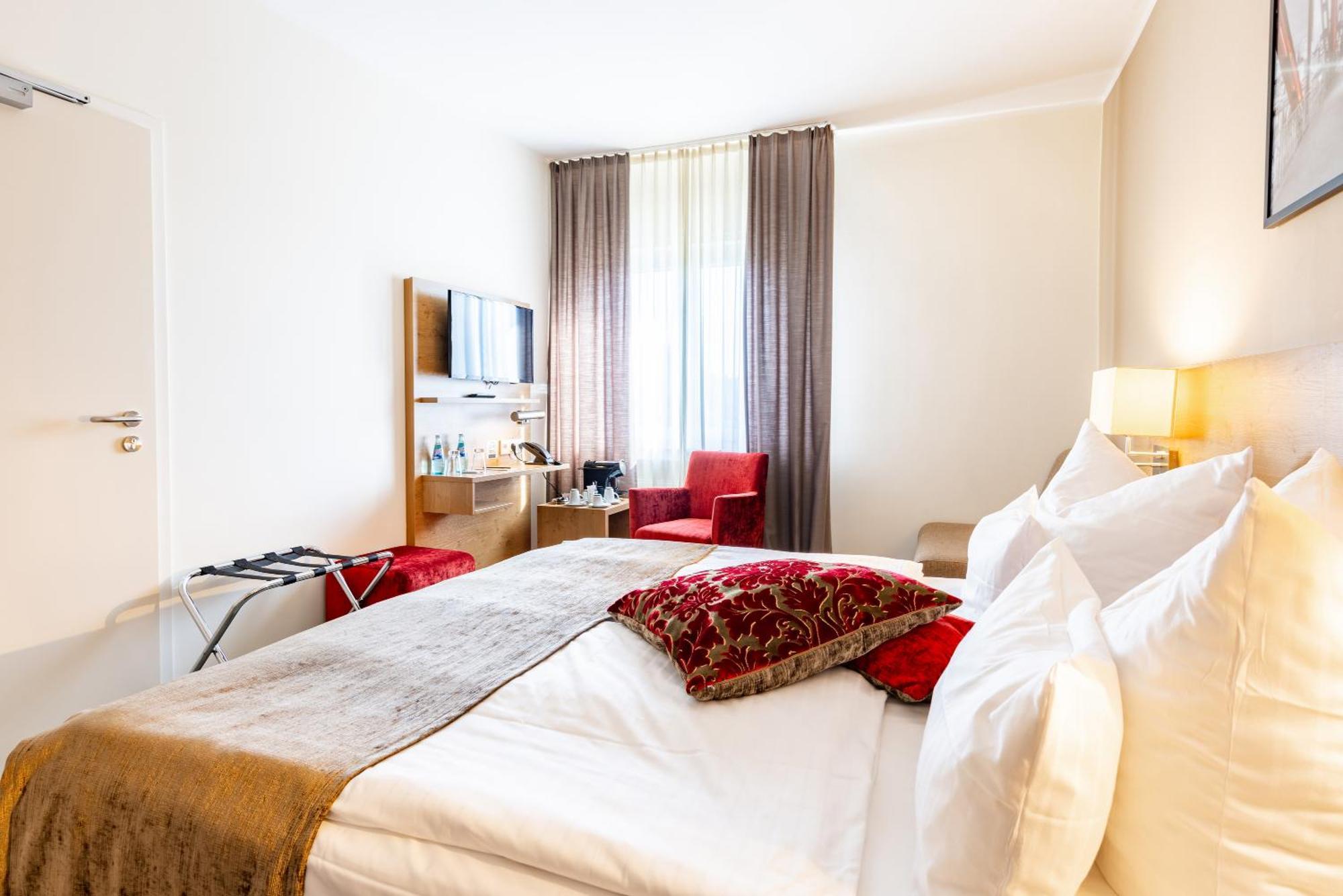 Maingau Hotel Франкфурт-на-Майне Экстерьер фото